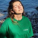 Tee-shirt Oversize  "All We Need" - Vert